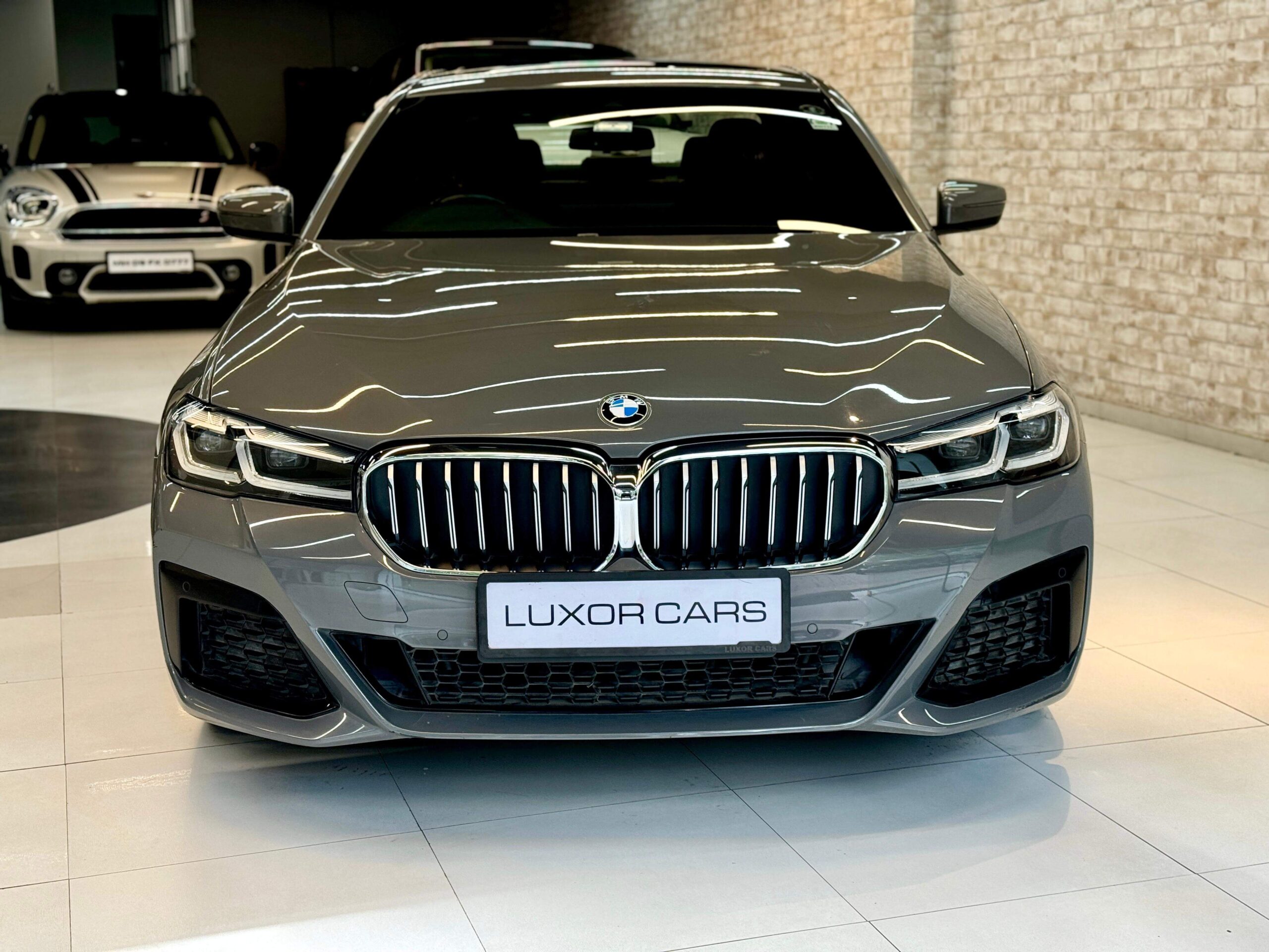 BMW 530i