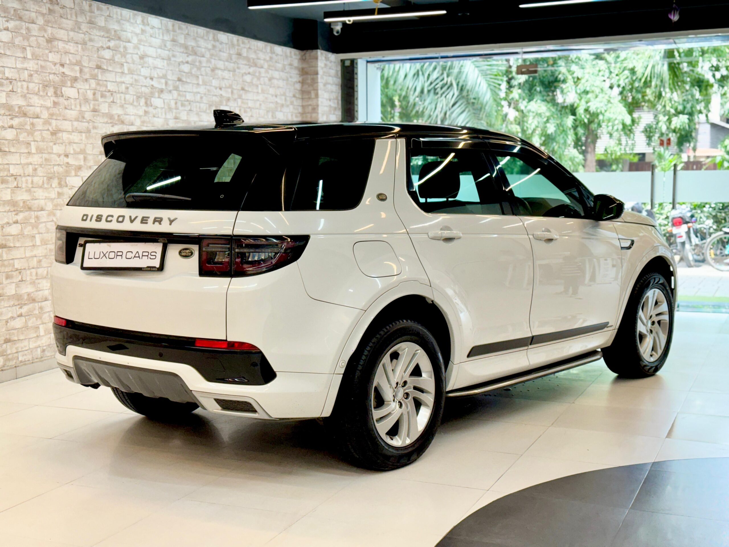 Range Rover Discovery Sport