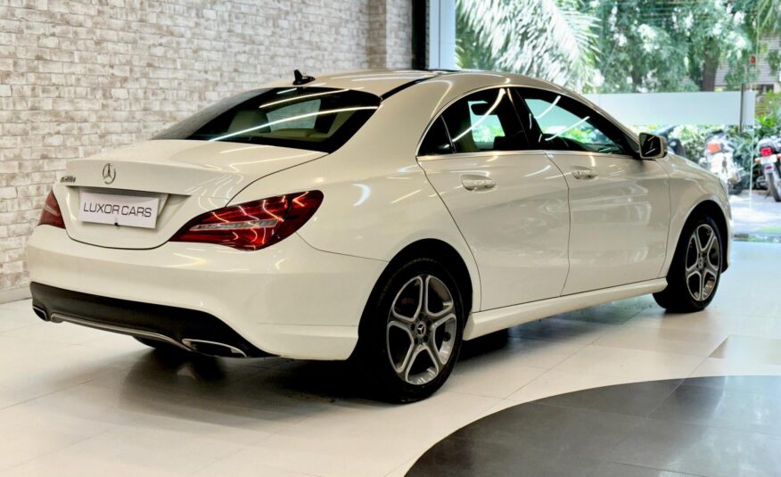 Mercedes Benz CLA