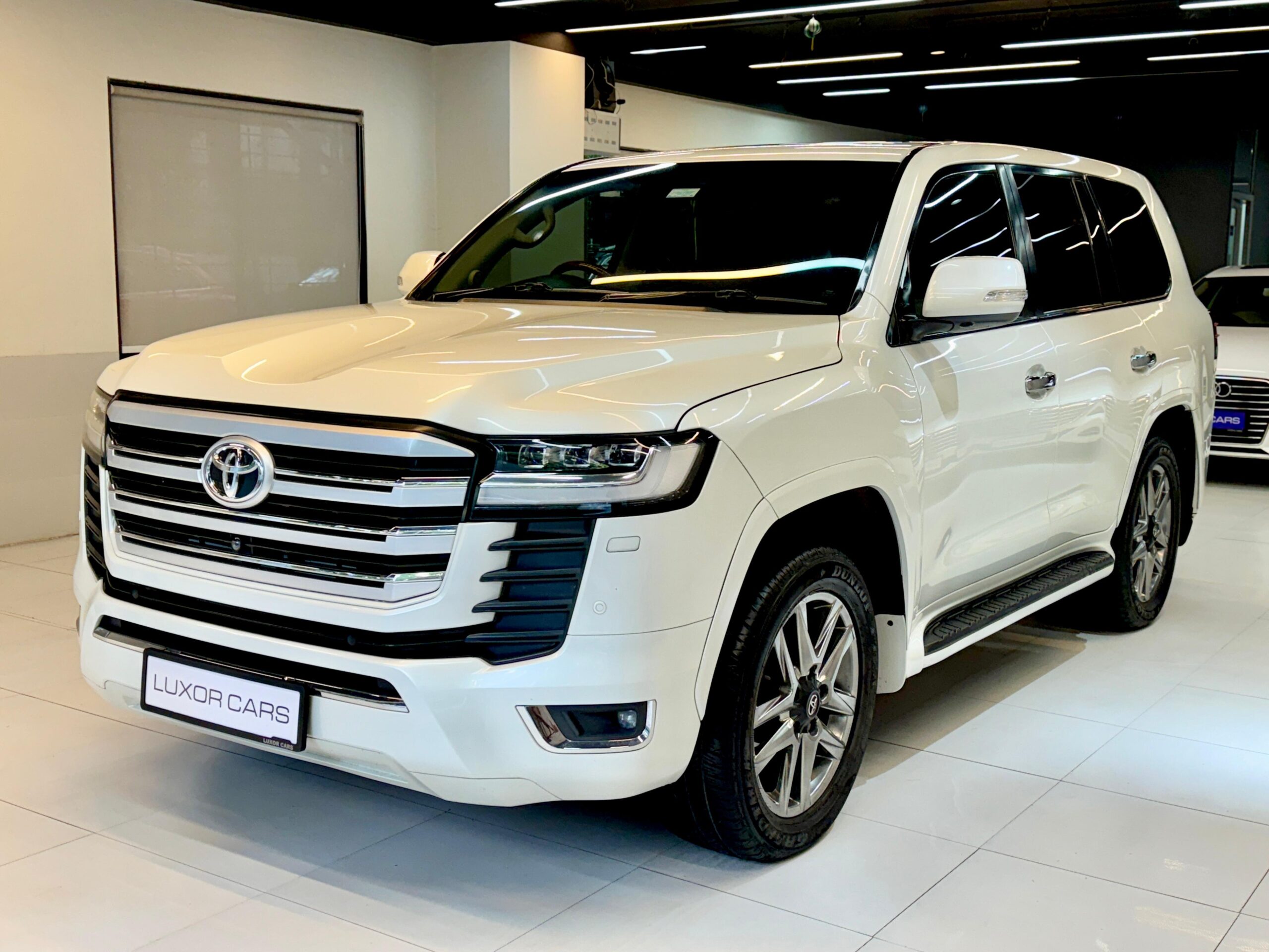 2012 Land Cruiser V8