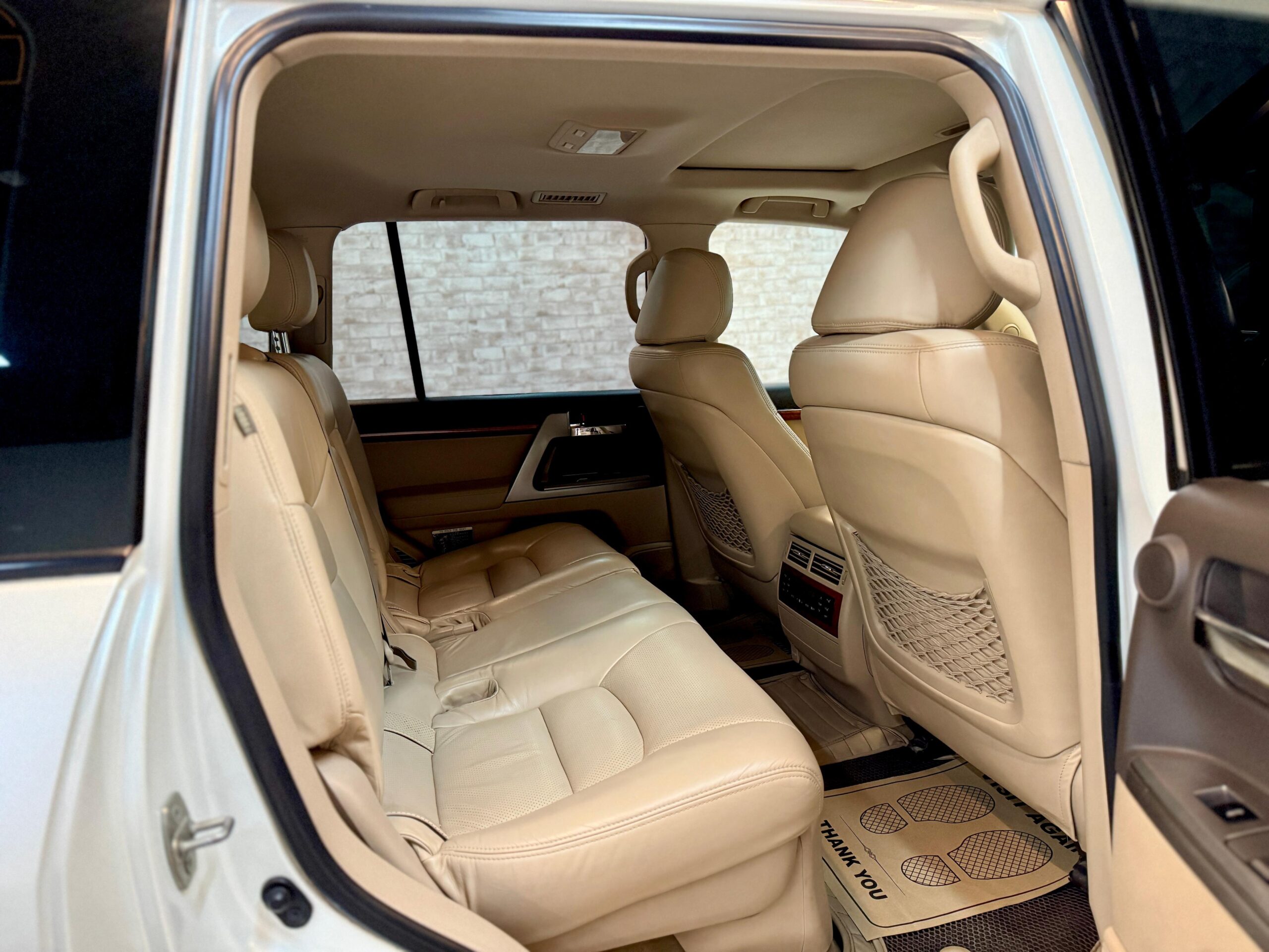 2012 Land Cruiser V8
