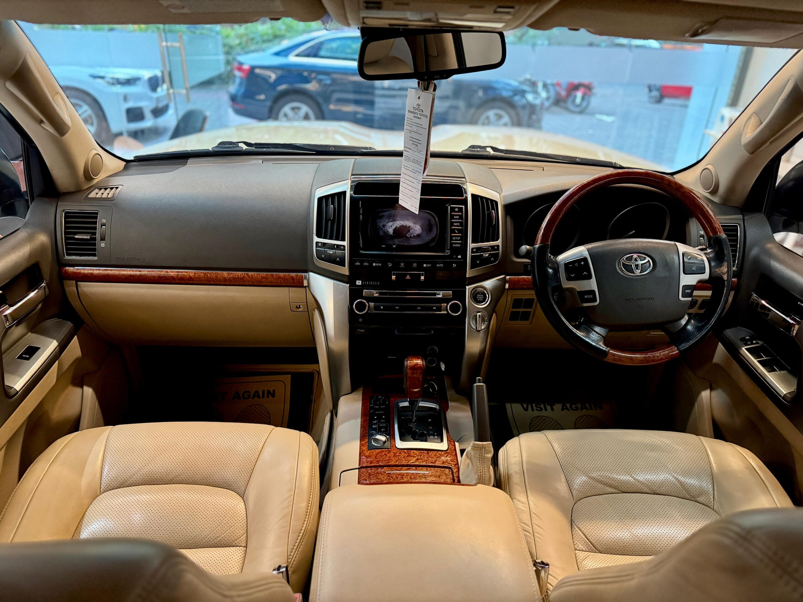 2012 Land Cruiser V8