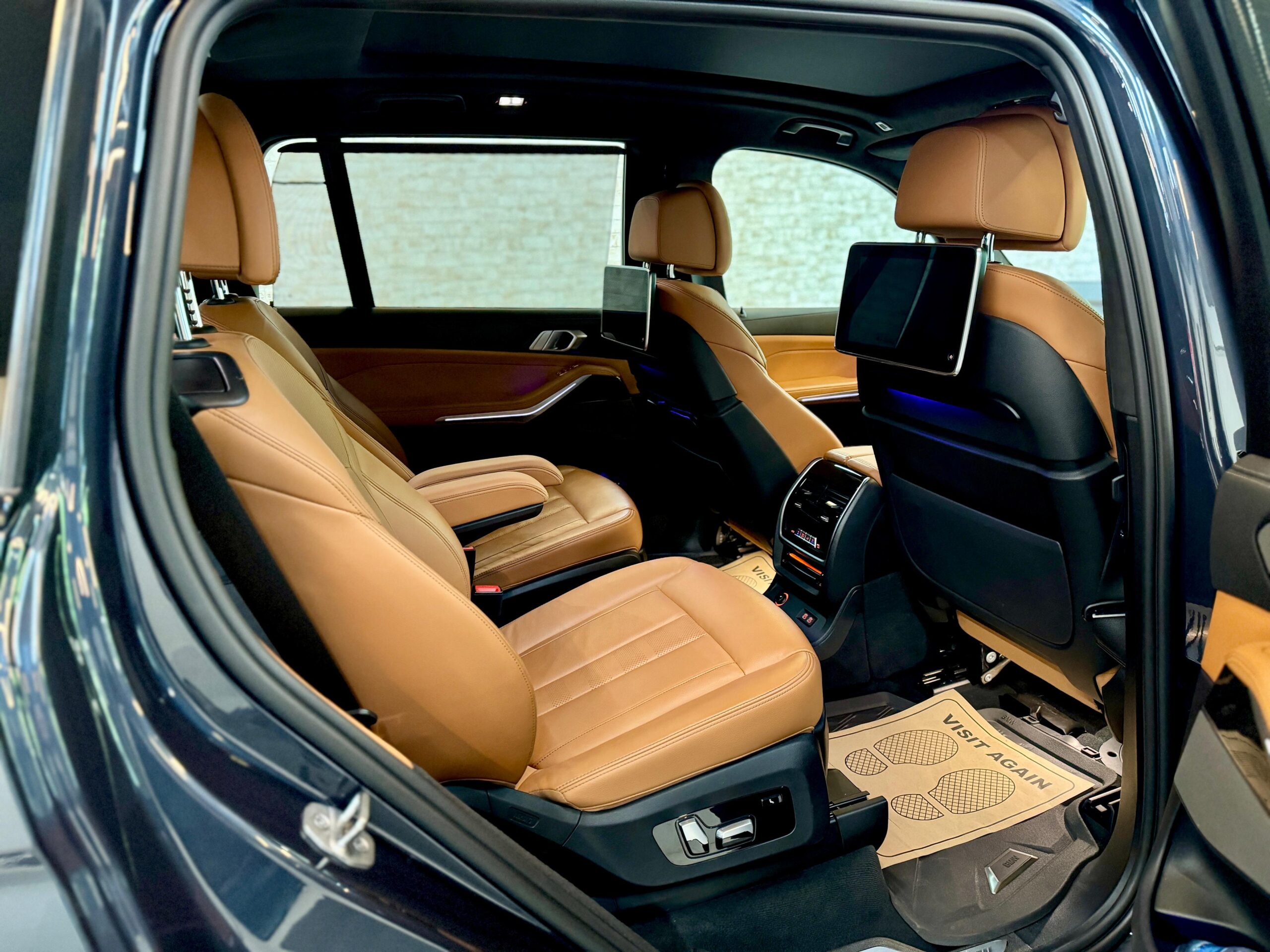 2022 BMW X7