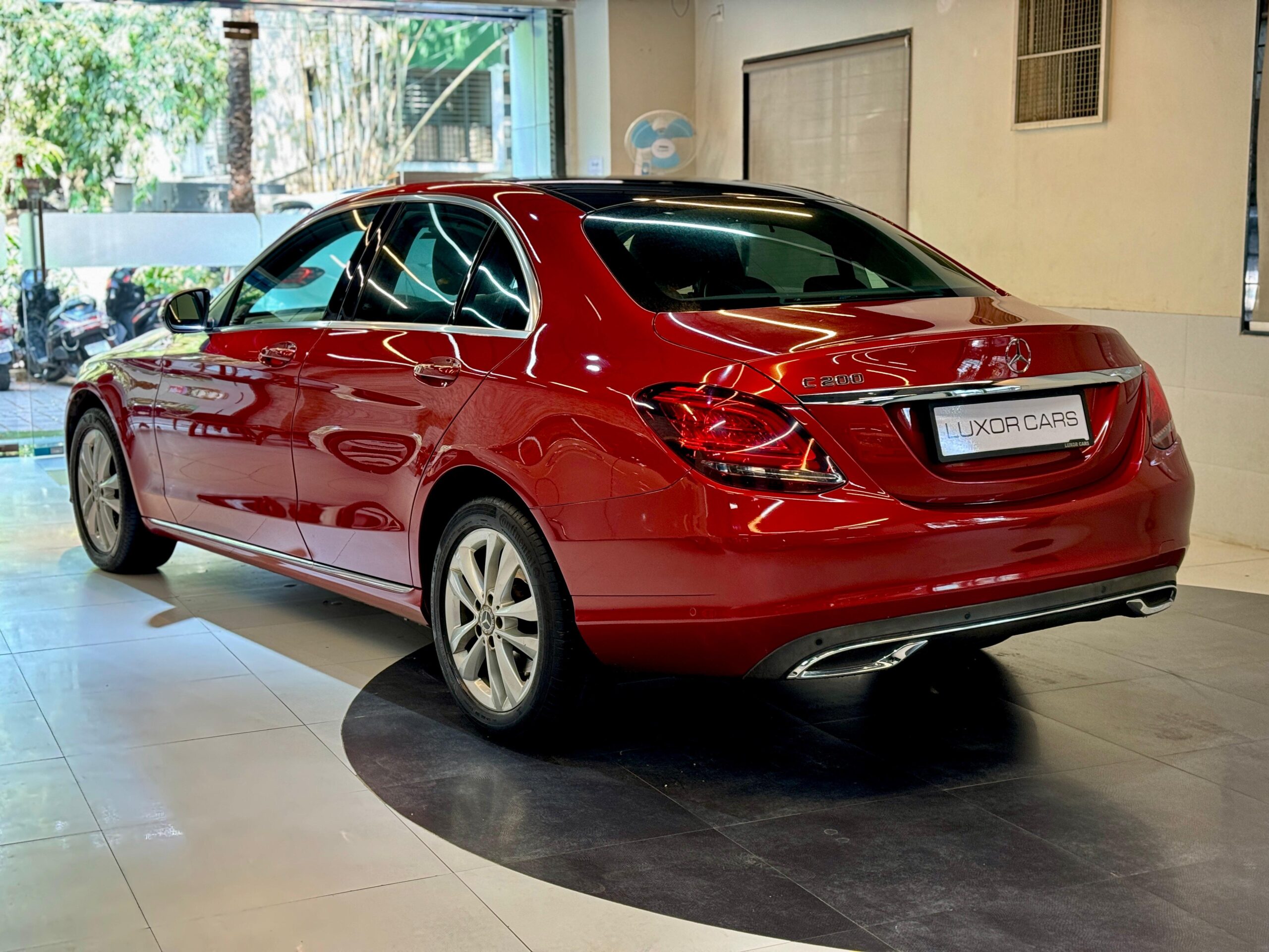 2019 Mercedes Benz C200