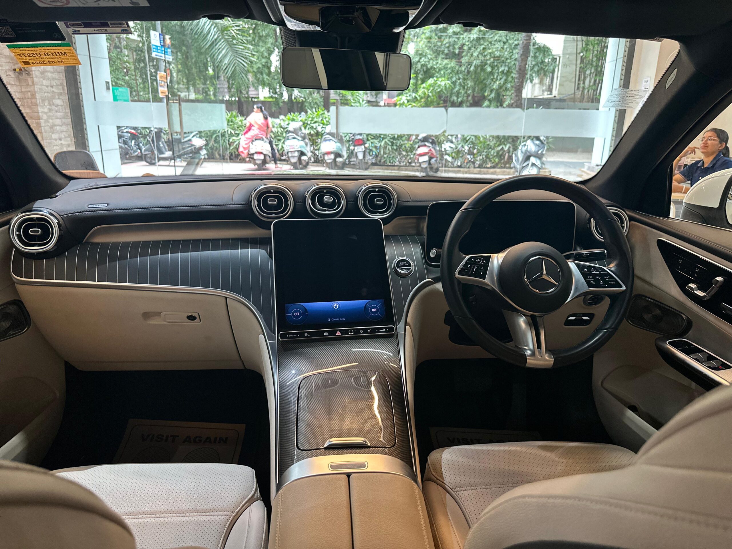 2024 Mercedes Benz GLC220d