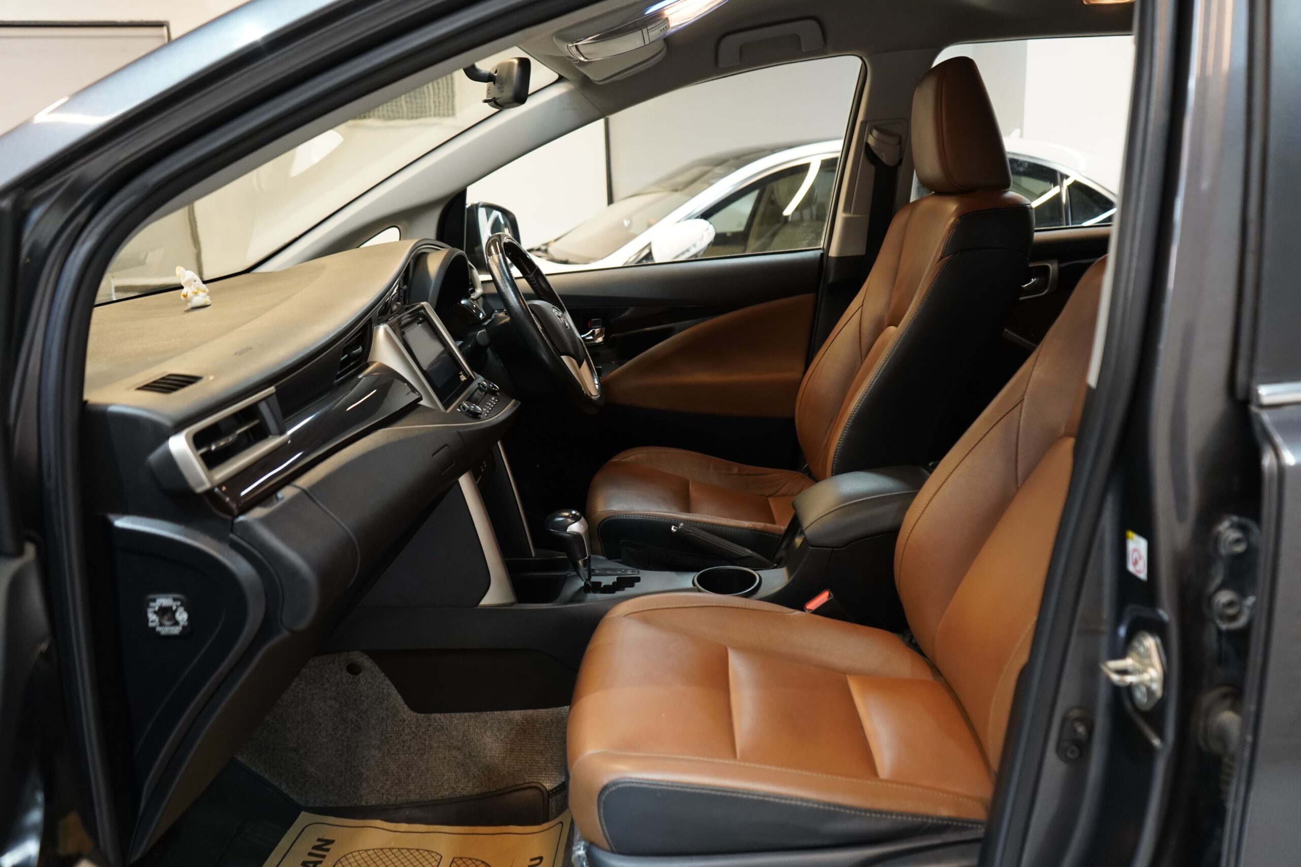 2018 Toyota Innova Crysta