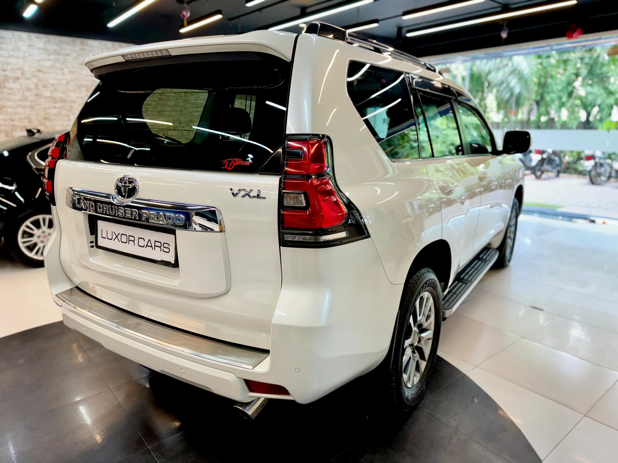 2018 Toyota Land Cruiser Prado