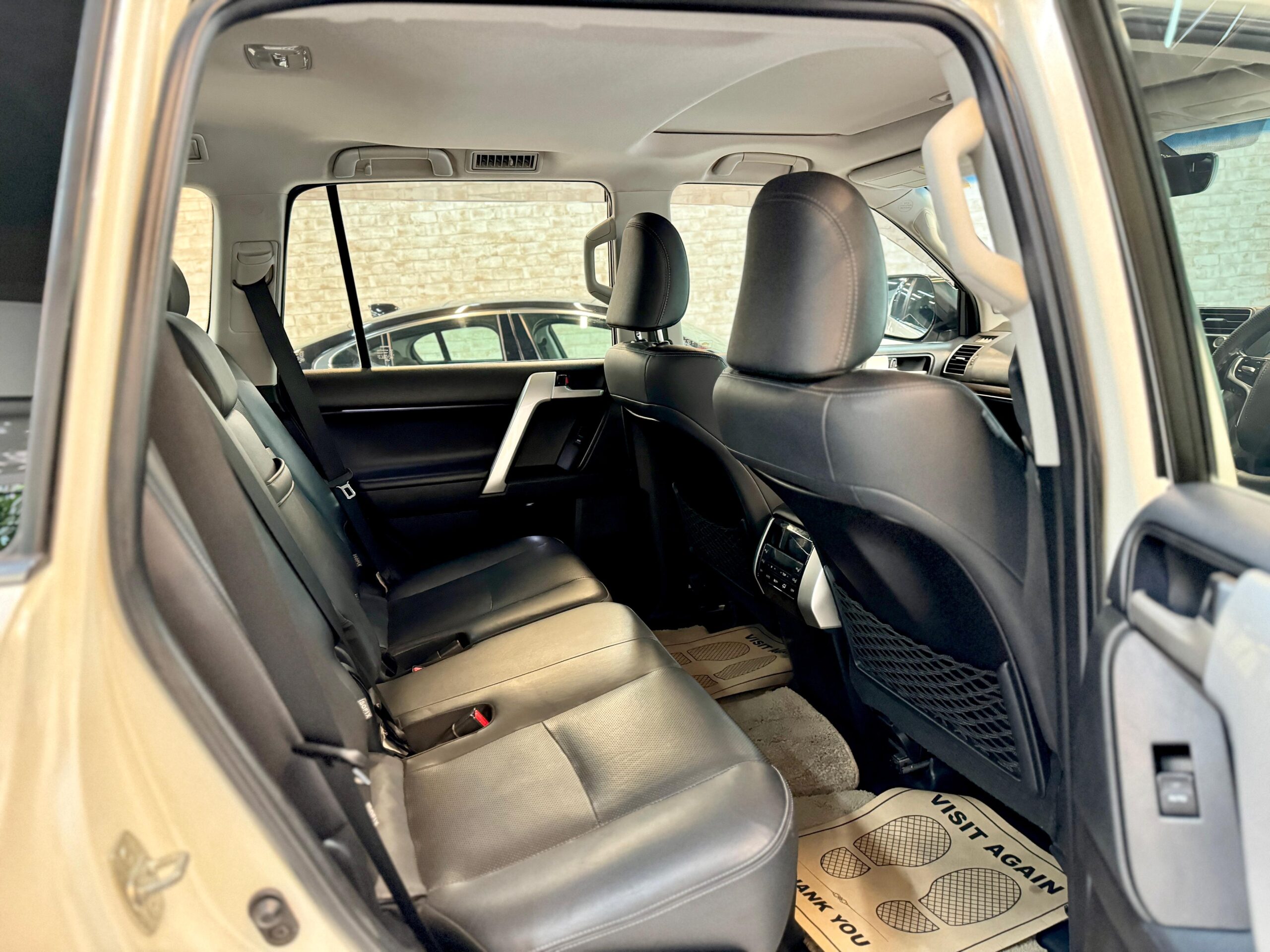 2018 Toyota Land Cruiser Prado
