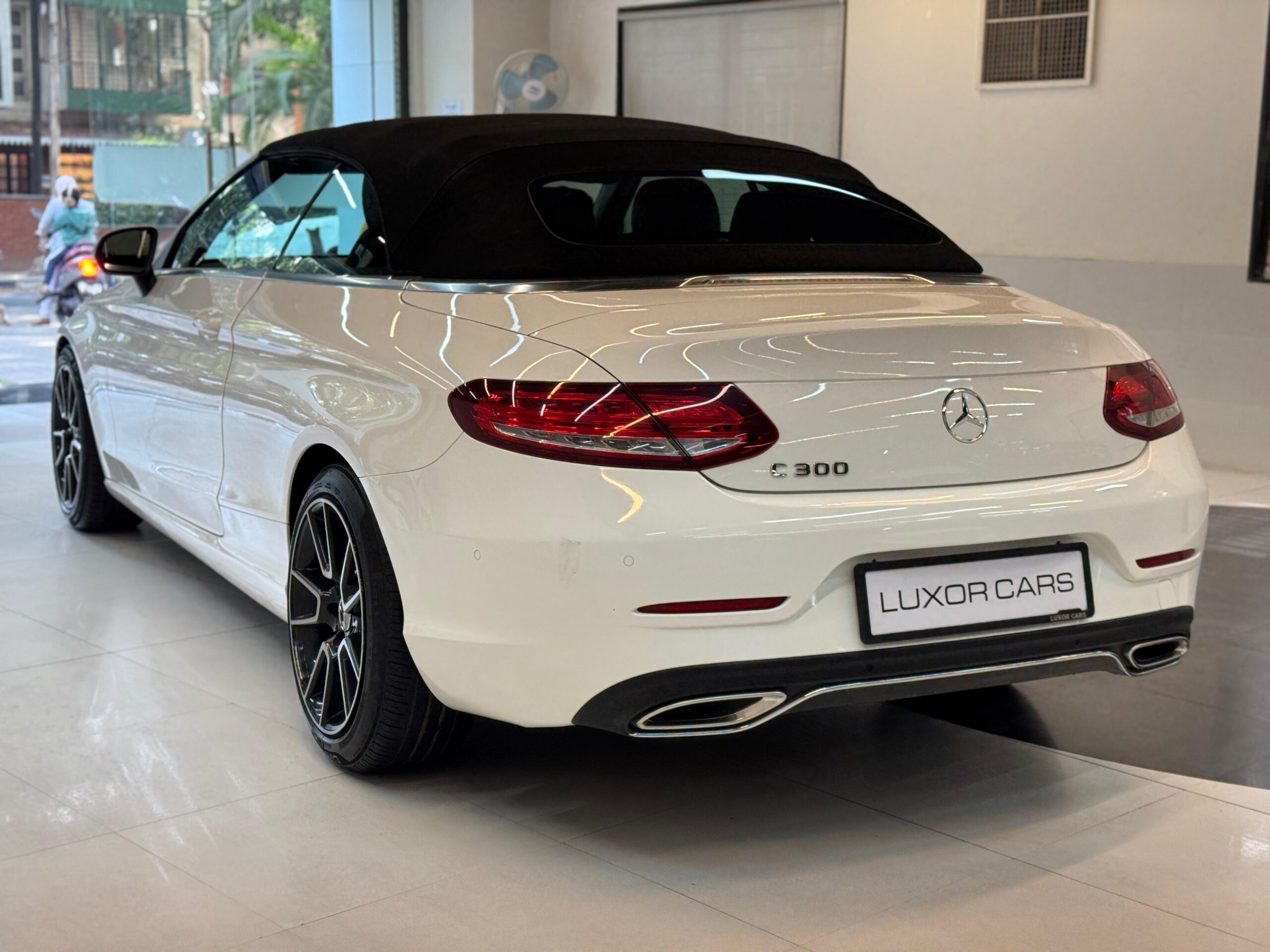 2018 Mercedes Benz C300