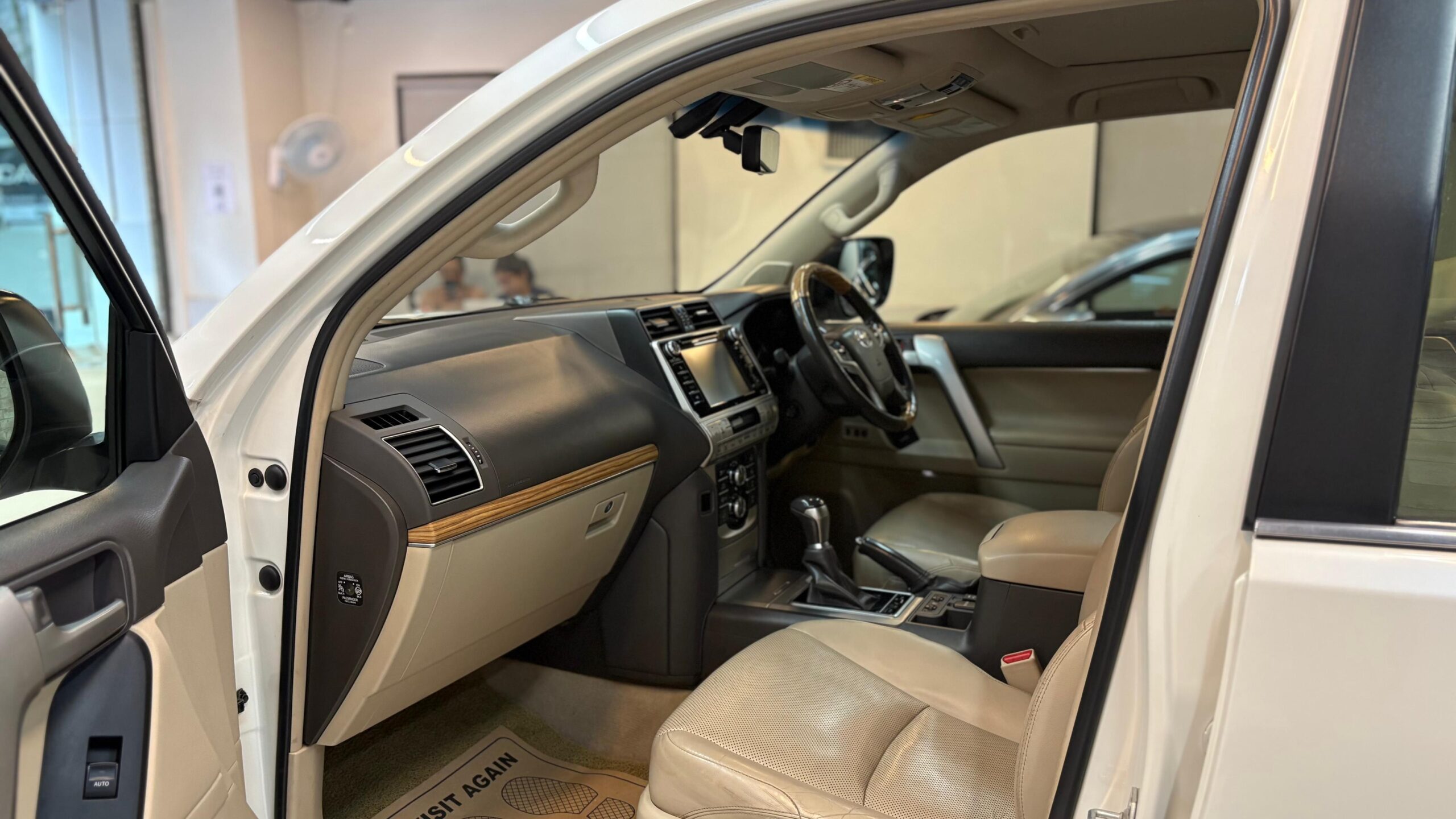 2018 Toyota Land Cruiser Prado