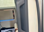 2025 Lexus LM350h Ultra Luxury 4S