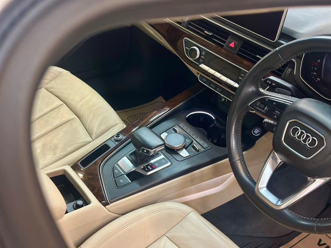 2017 Audi A4 30 TFSI