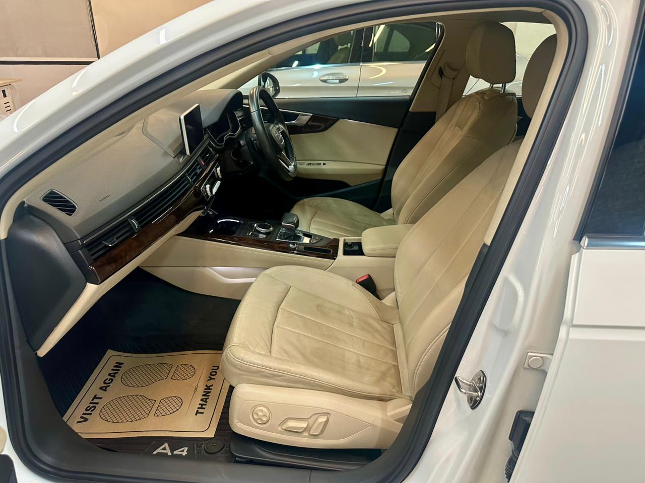 2017 Audi A4 30 TFSI