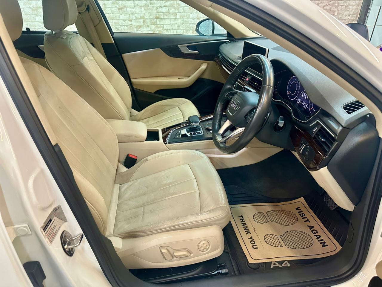 2017 Audi A4 30 TFSI