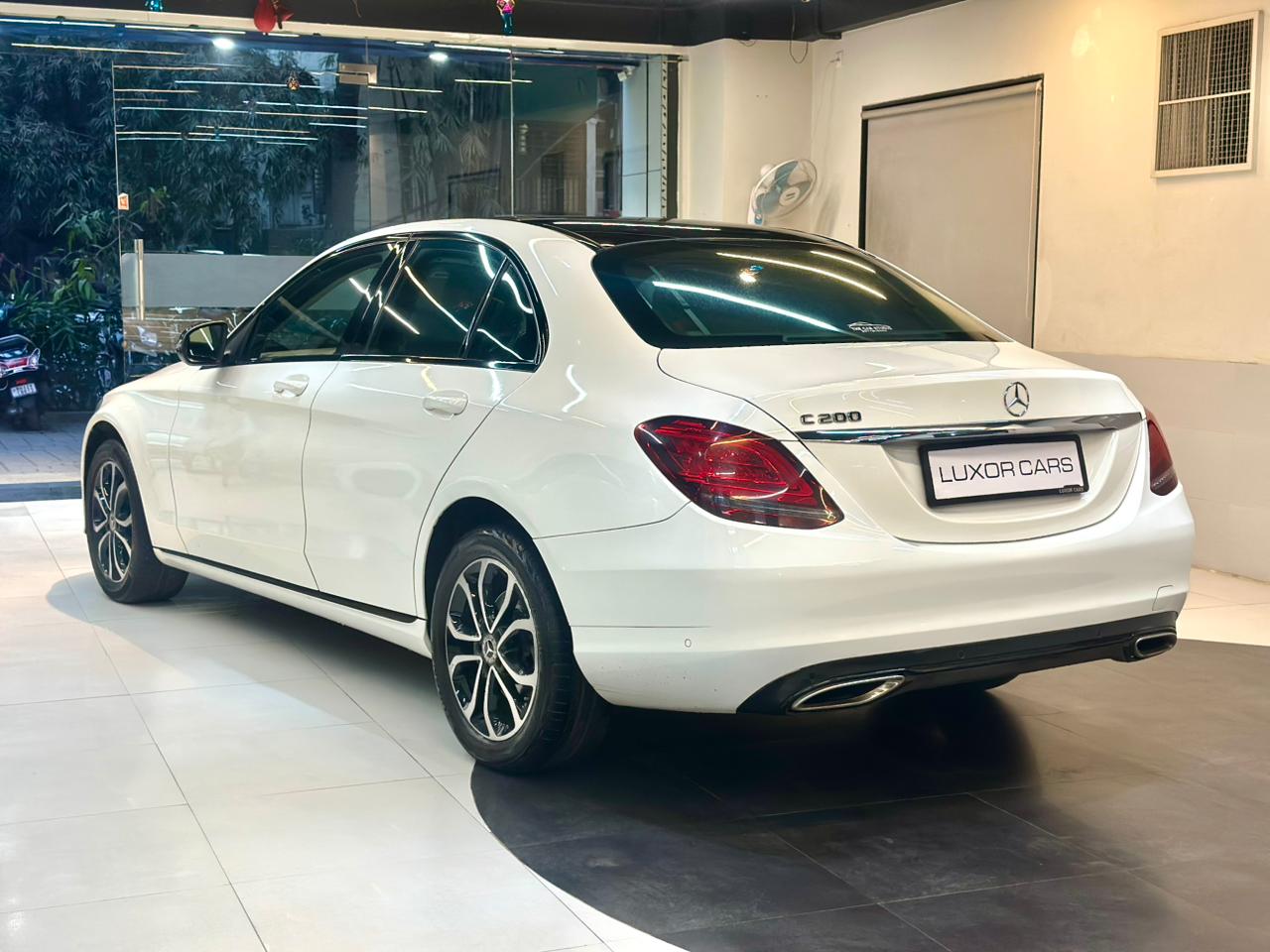 2021 Mercedes-Benz C200