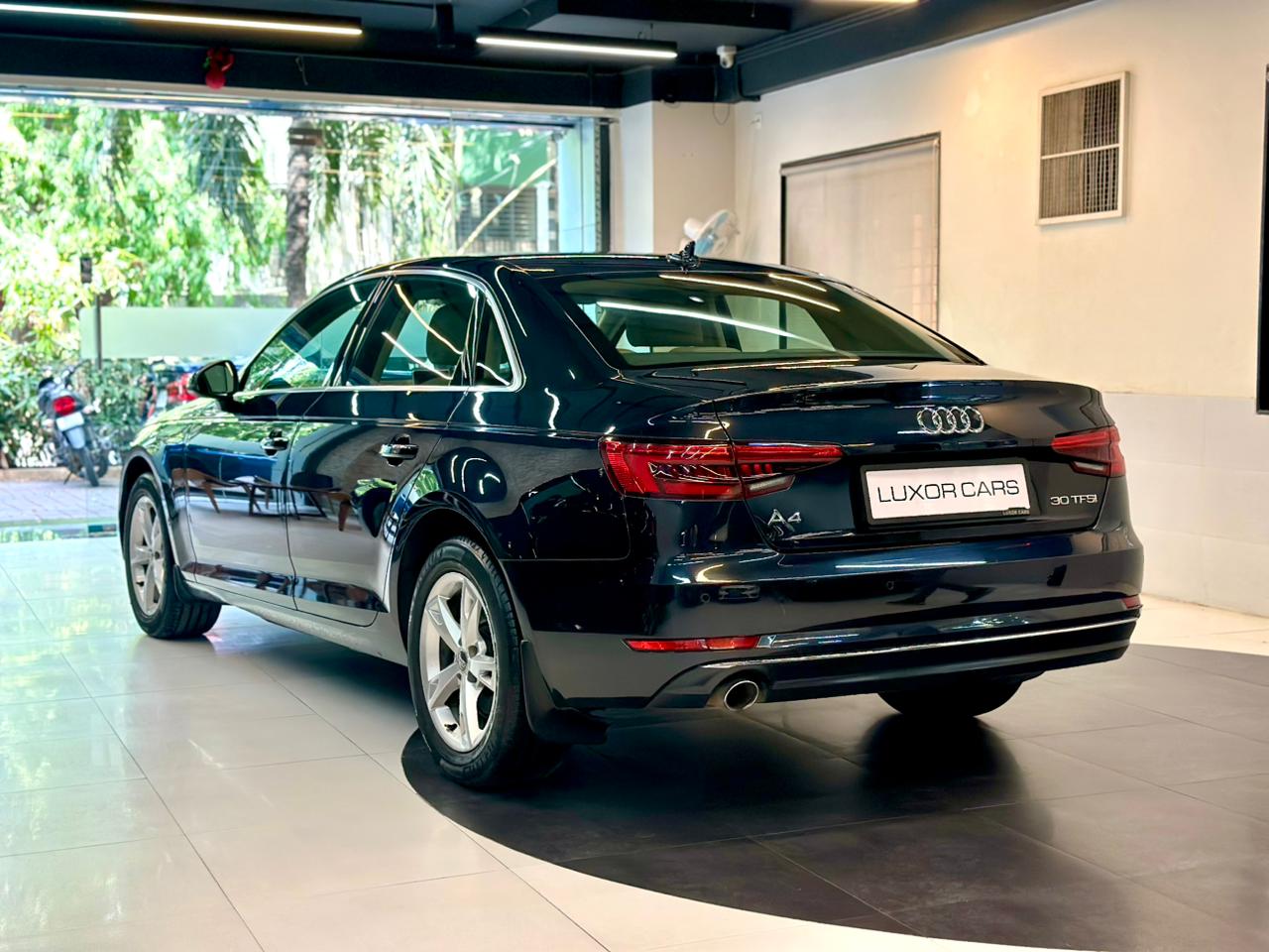 2016 Audi A4 30 TFSI