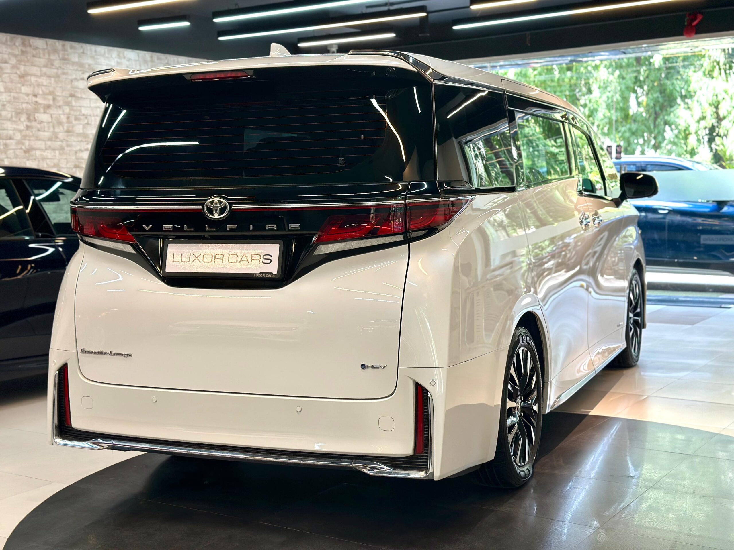 2024 Toyota Vellfire