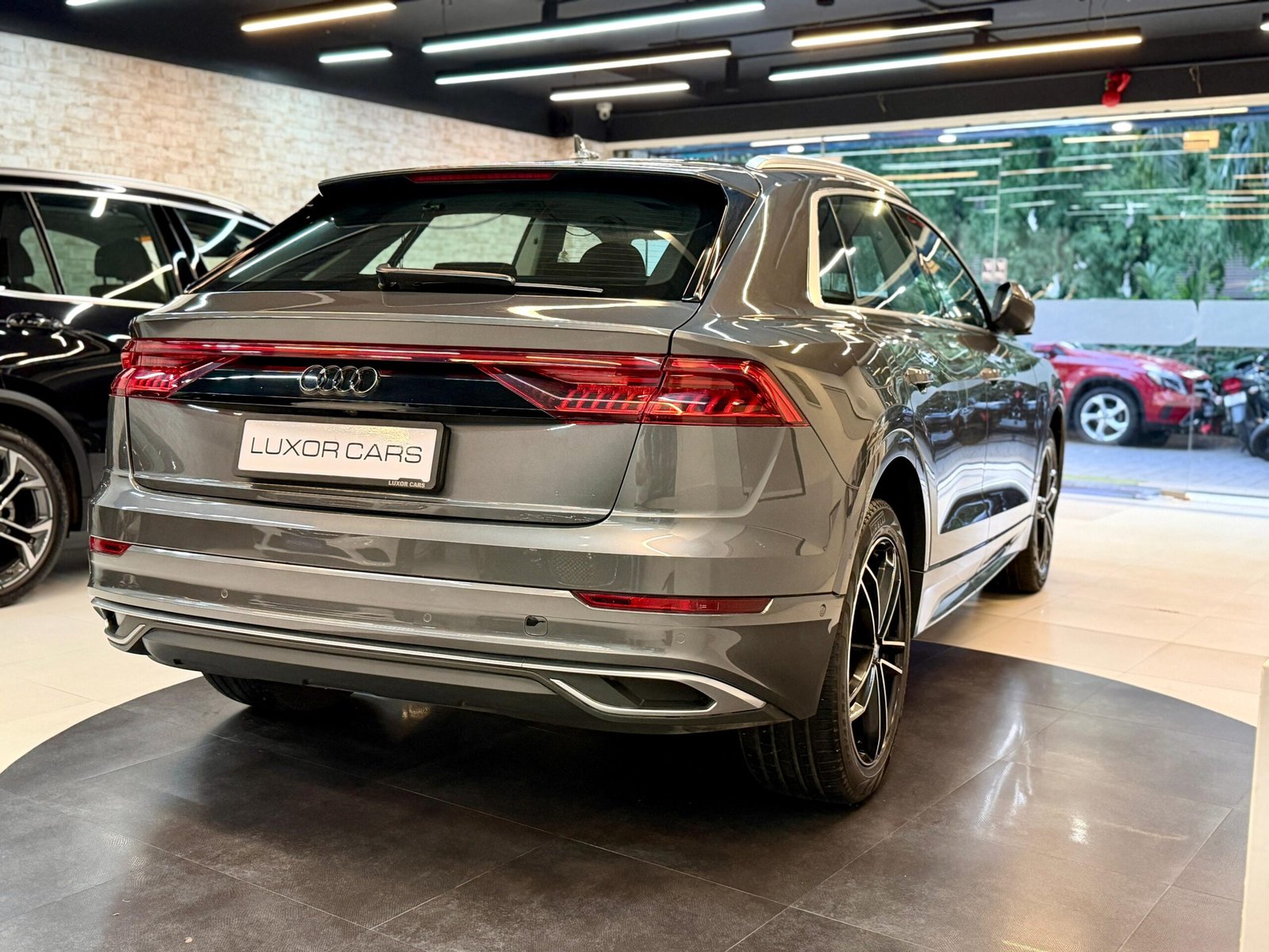 2021 Audi Q8 55 TFSi