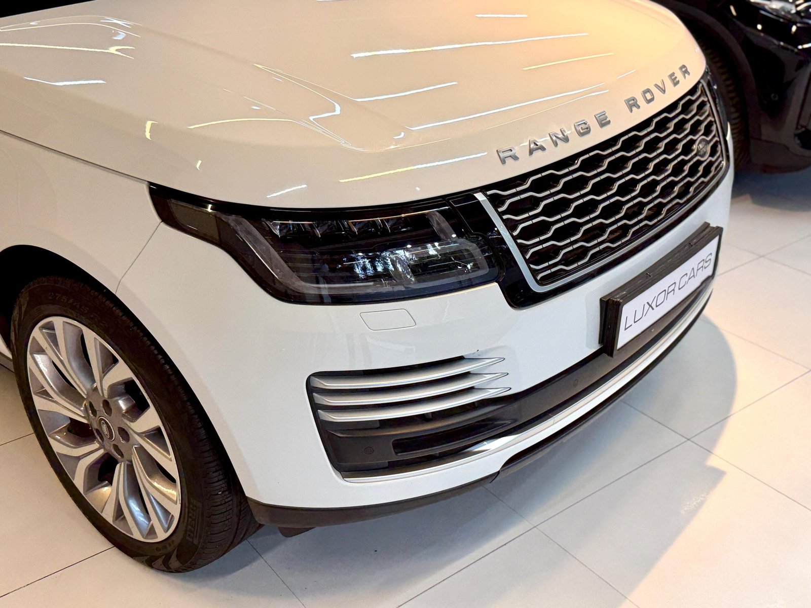 2019 Range Rover Vogue 4.4 LBW Autobiography