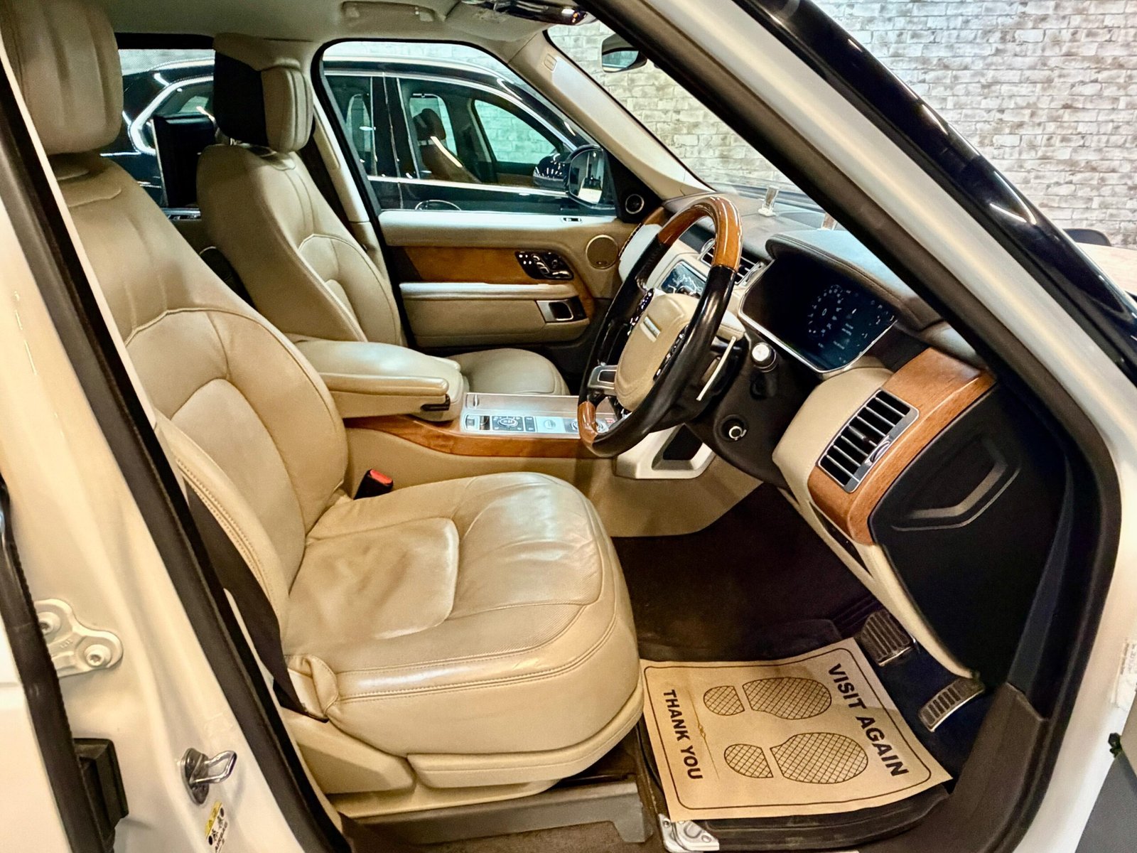 2019 Range Rover Vogue 4.4 LBW Autobiography