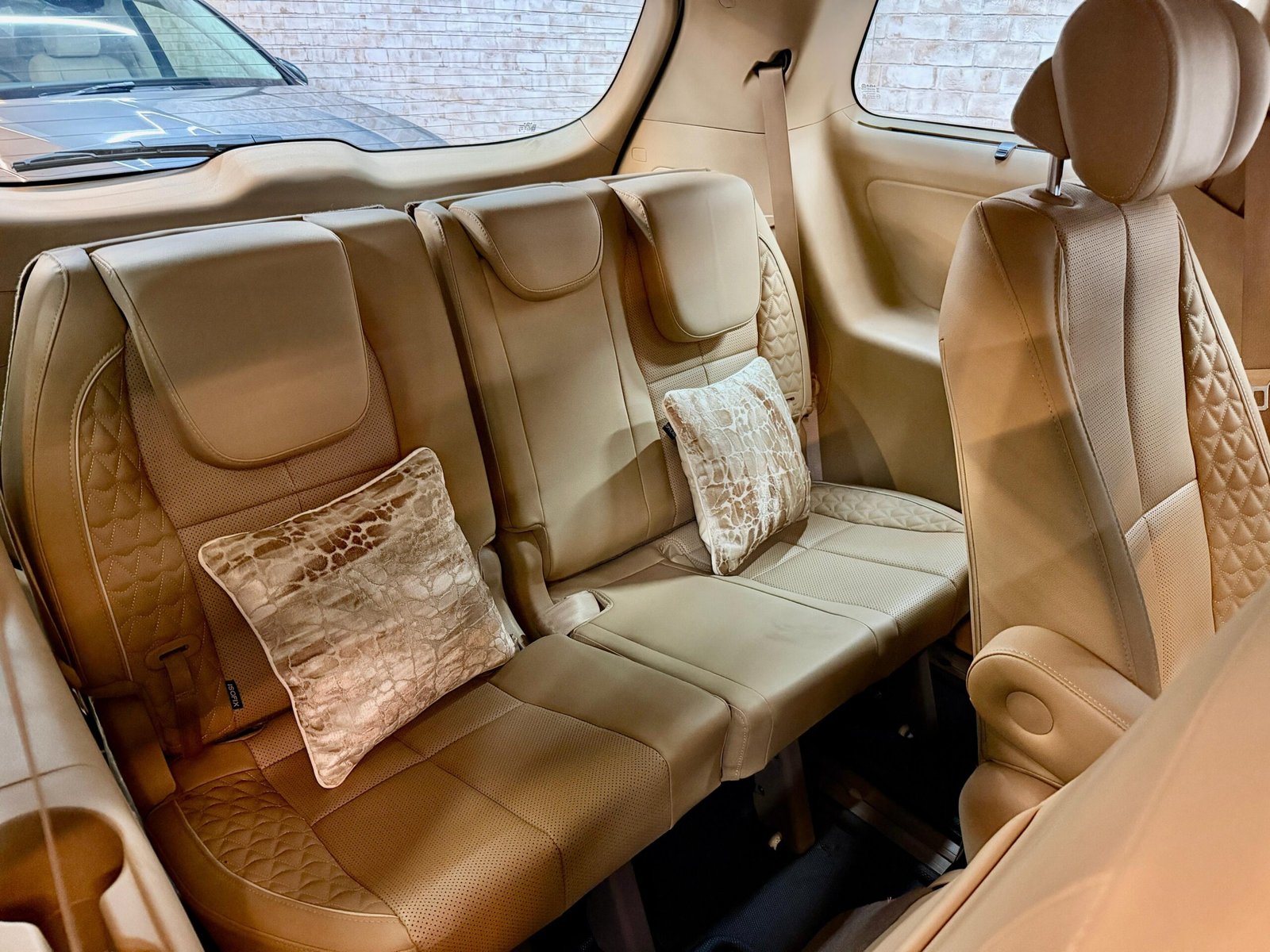 2023 Kia Carnival