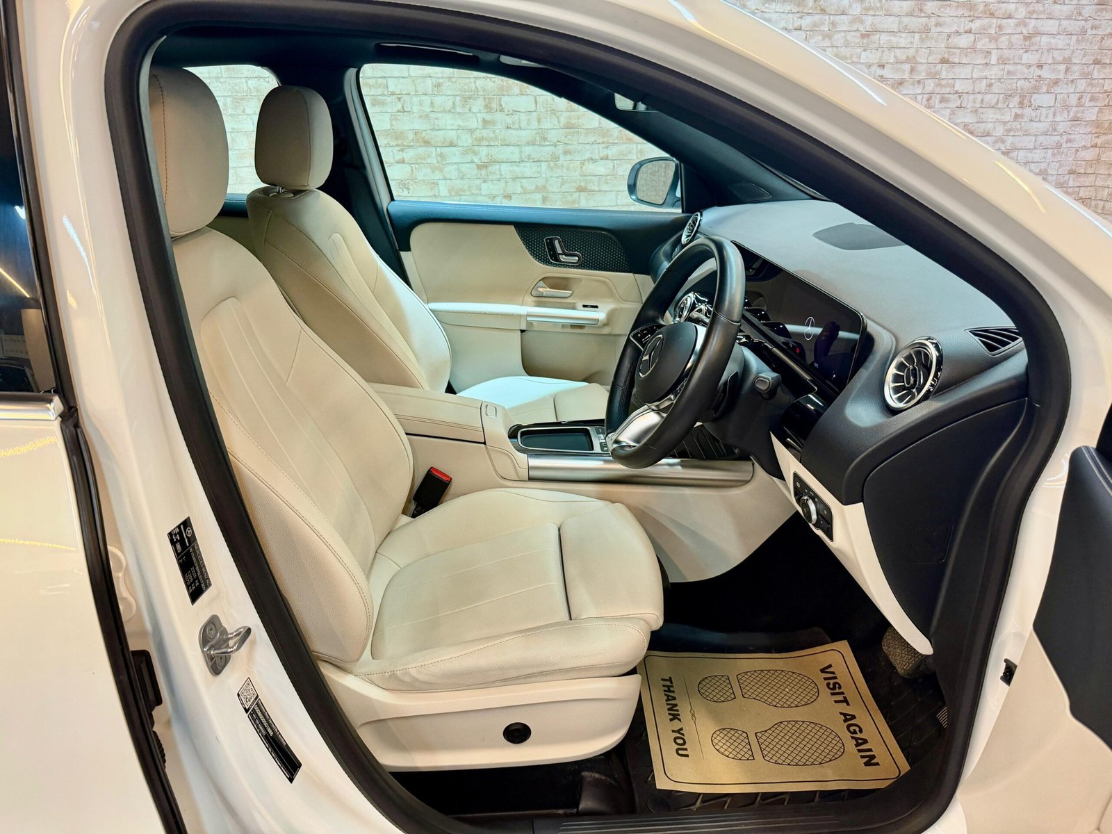 2025 Mercedes Benz GLA 220d 4Matic