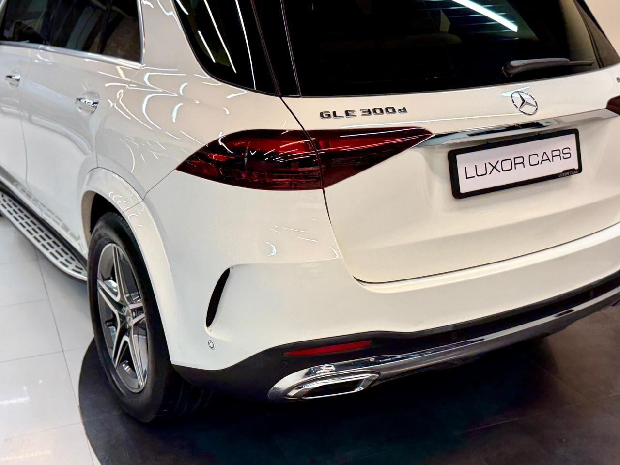 2025 Mercedes Benz GLE 300d AMG Line
