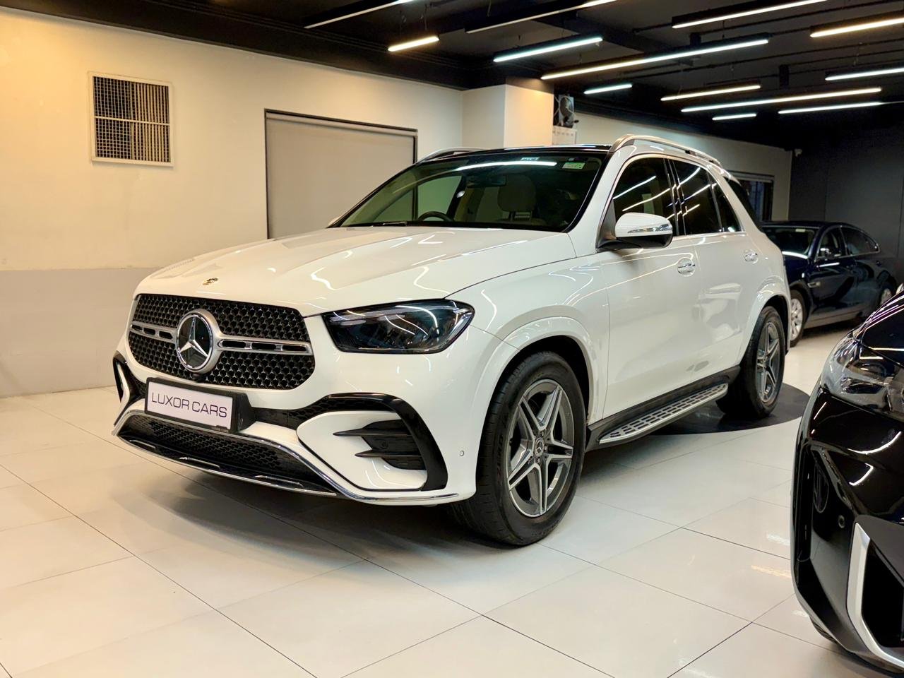2025 Mercedes Benz GLE 300d AMG Line