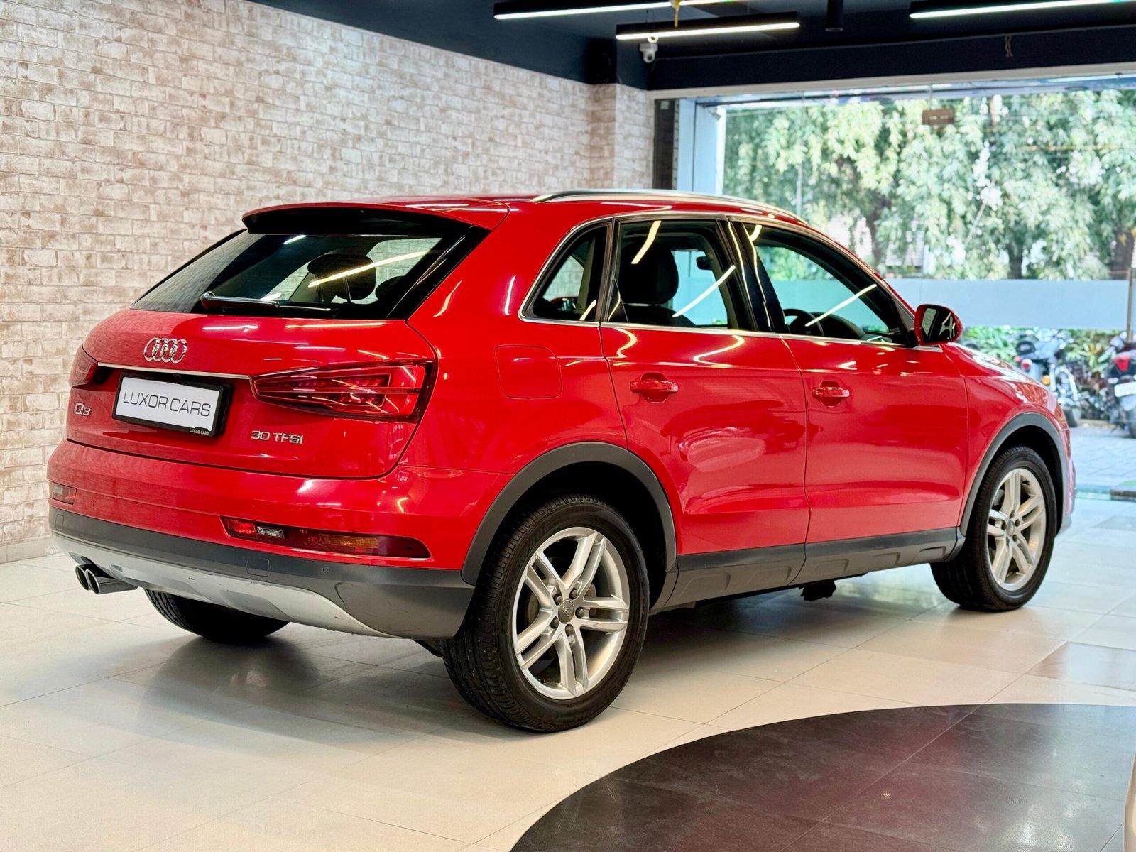 2019 Audi Q3 30TFSi Premium